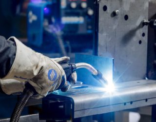 BLOG-021523-ES-Soldadura-MIG-una-guia-completa BLOG-021523-ES-Soldadura-MIG-una-guia-completa